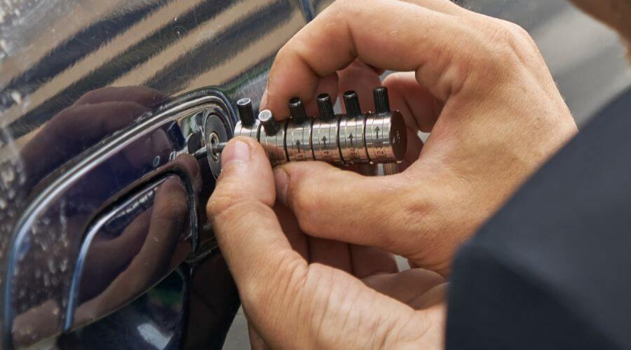 Expert flood damage restoration services in Wheatland, WY